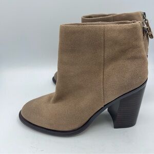 Kelsi Dagger Womens Size 8 Ankle Bootie Suede 4" Block Heel Tan Back Zip
